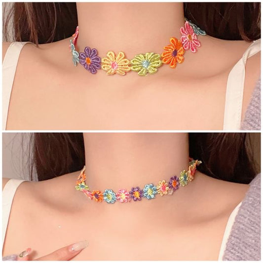 Floral Embroidered Choker