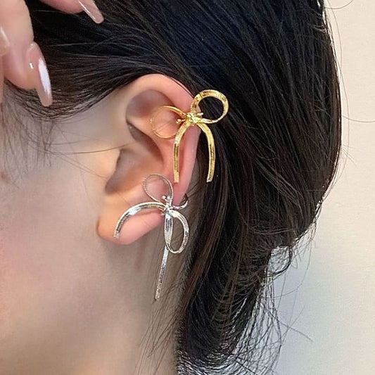 Bow Snake Chain Ear Cuff