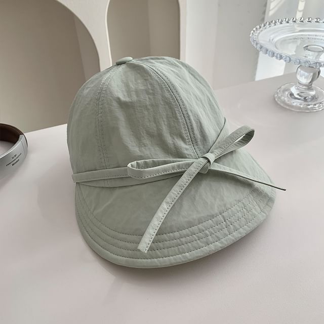 Wide Cap Bow Brim