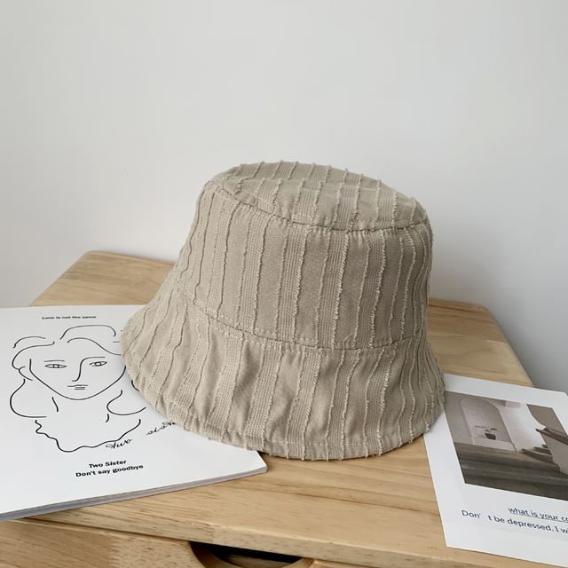 Frayed Plain Bucket Hat