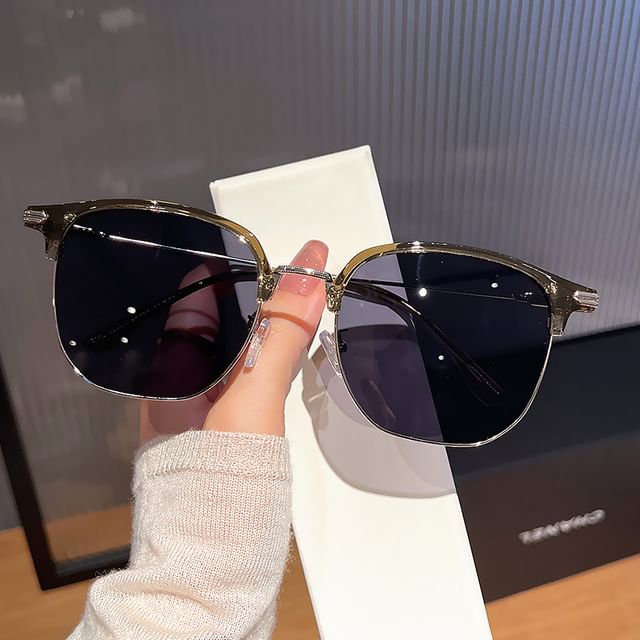 Frame Sunglasses Half