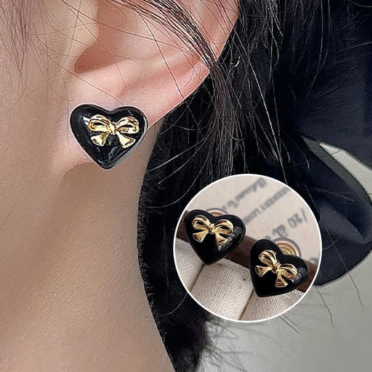 Bow Alloy Ear Heart Cuff
