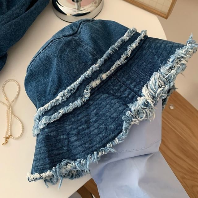 Distressed Fringed Bucket Hat Denim