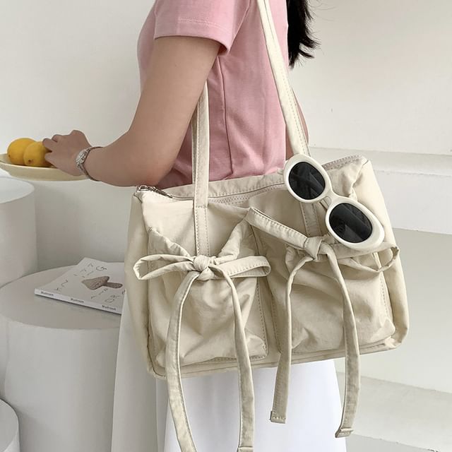 Accent Tote Plain Nylon Bow Bag