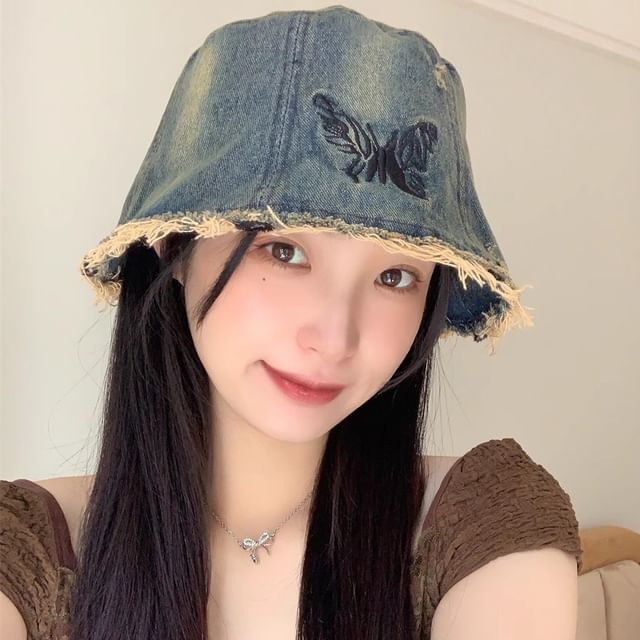 Distressed Embroidery Bucket Brim With Hat Butterfly