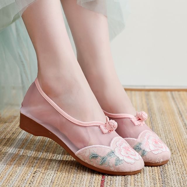 Mesh Embroidered Heel Slip-Ons Wedge