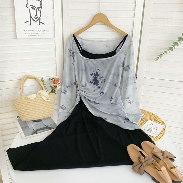 Set: Long-Sleeve Scoop Neck Tie Dye Asymmetrical Top + Thin Strap Solid Midi Sheath Dress
