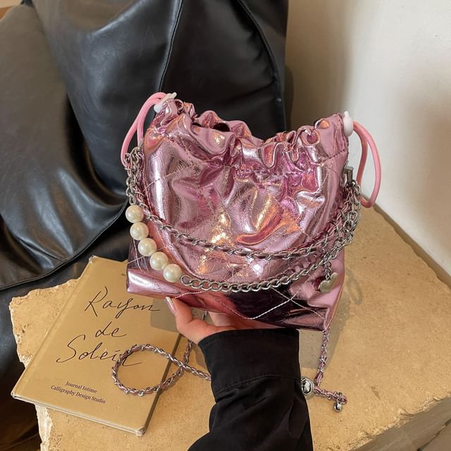 Bucket Quilted Strap Chain Bag