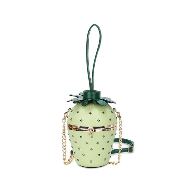 Bucket Chain Strap Strawberry Bag