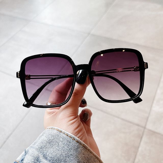 Frame Square Sunglasses Oversized
