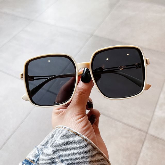 Frame Square Sunglasses Oversized