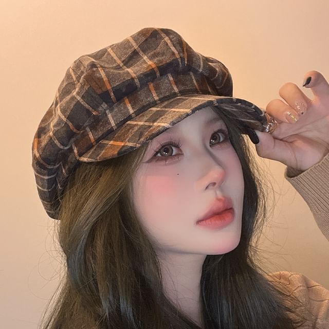 Newsboy Plaid Cap