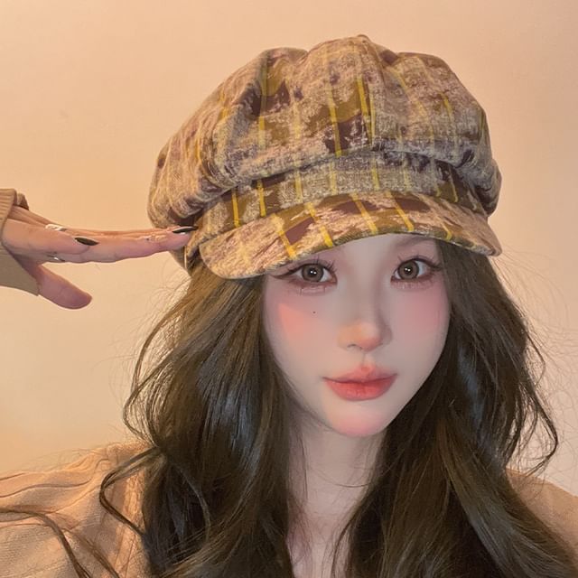Newsboy Plaid Cap