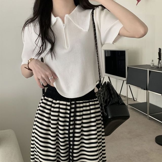 Collared Short-Sleeve Top Knit Half Zip