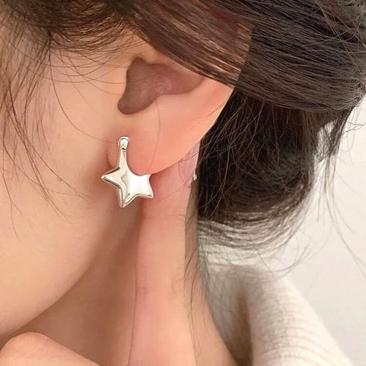 Earring / Huggie Clip-On Star