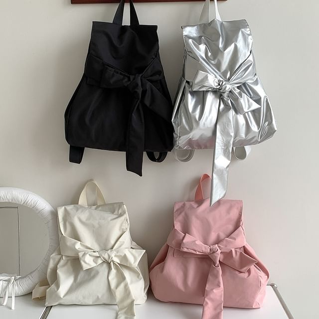 Backpack Plain Flap Nylon Bow