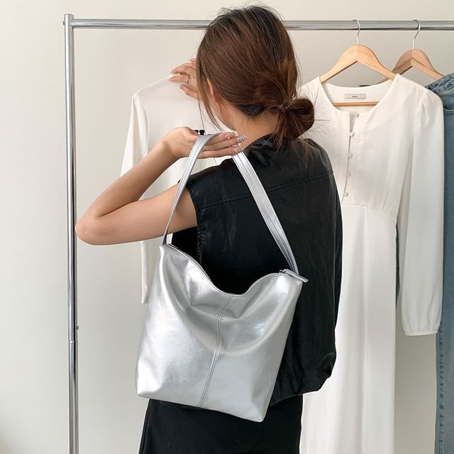 Leather Plain Tote Faux Bag