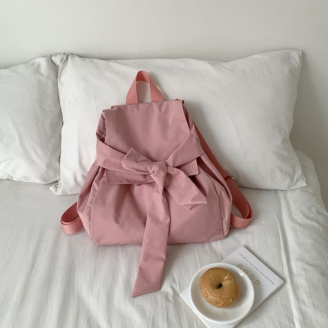 Backpack Plain Flap Nylon Bow