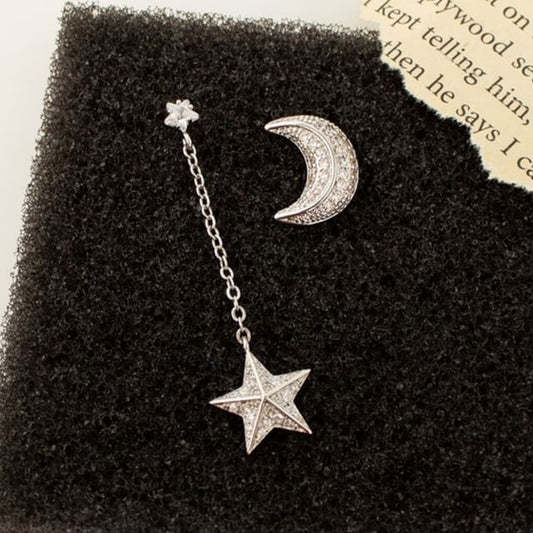 Moon Asymmetrical Star Dangle Alloy Earring