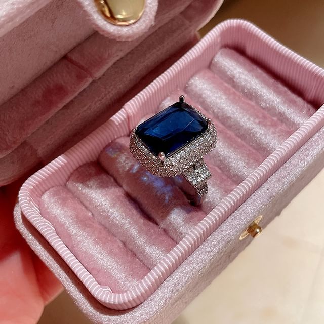 Rhinestone Alloy (Various Designs) Ring