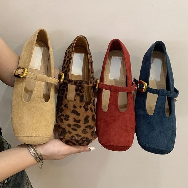 Flats Suede T-Strap Toe Square Faux