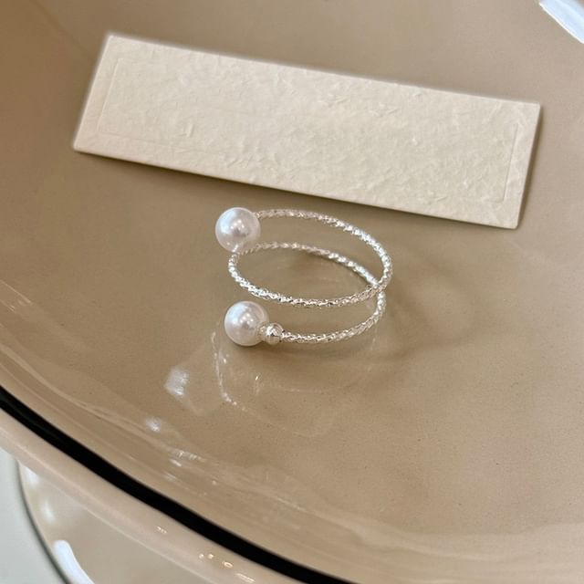 Freshwater Ring Open Pearl