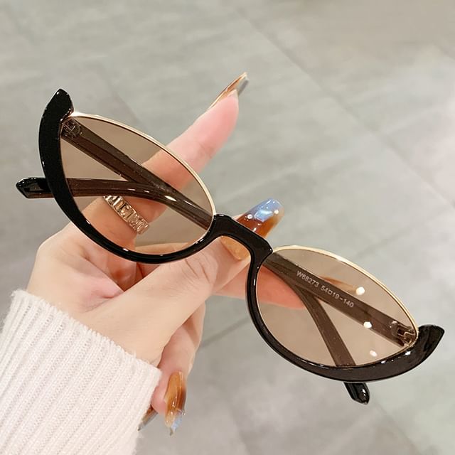 Oval Small Sunglasses Semi-Rimless