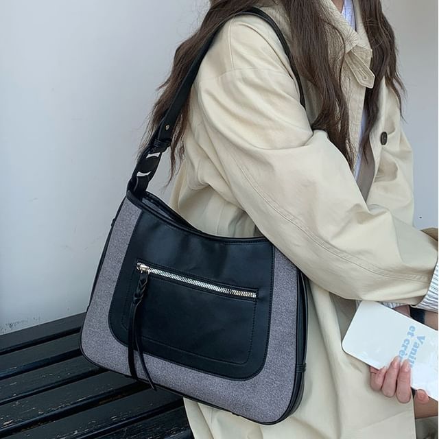 Faux Leather Shoulder Zip Bag Panel