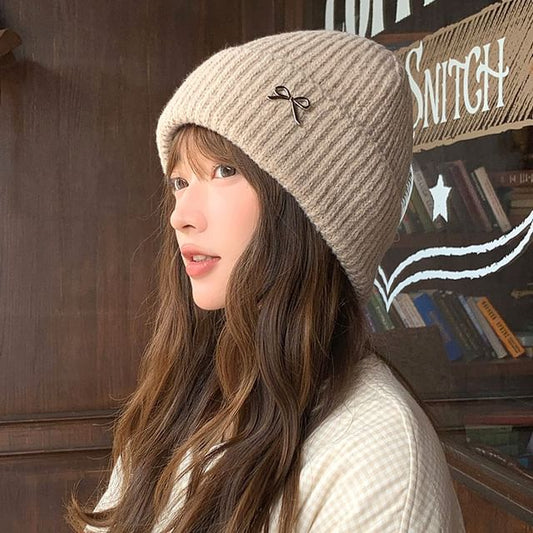 Bow Metal Beanie Knit
