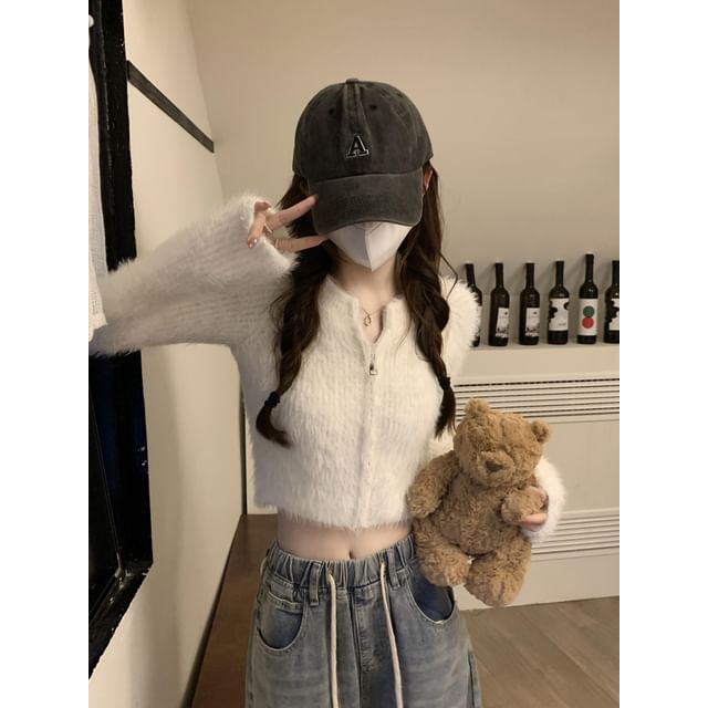 Notch Neck Solid Fluffy Crop Zip Jacket