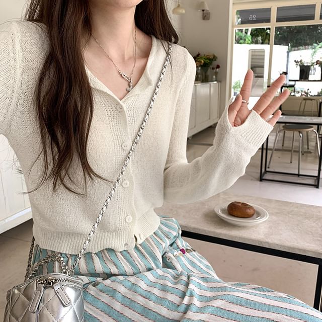 Solid Button Crop Knit Jacket