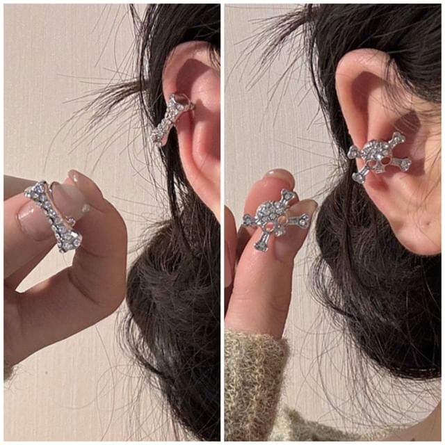 Skull Ear Cuff