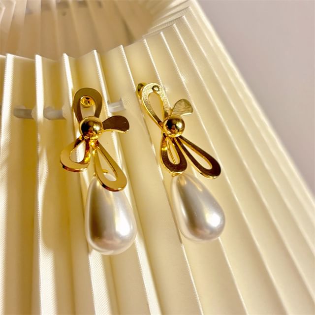 Earring Faux Bow Pearl Drop