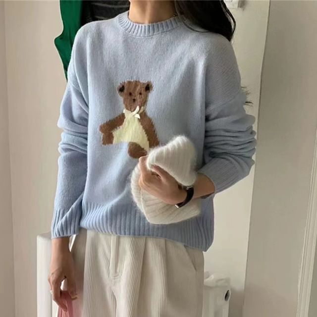 Bear Embroidery Sweater Crewneck