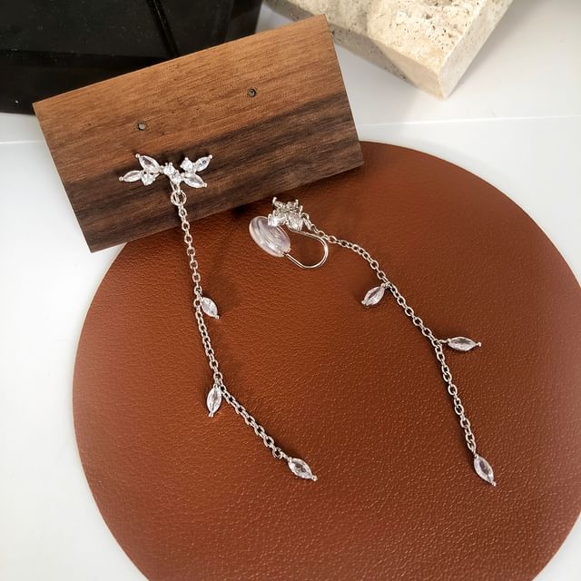 Alloy Dangle Earring Rhinestone