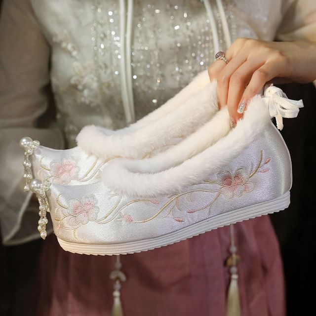 (Various Wedge Fleece-Lined Heel Hidden Pumps Beaded Embroidered Designs)