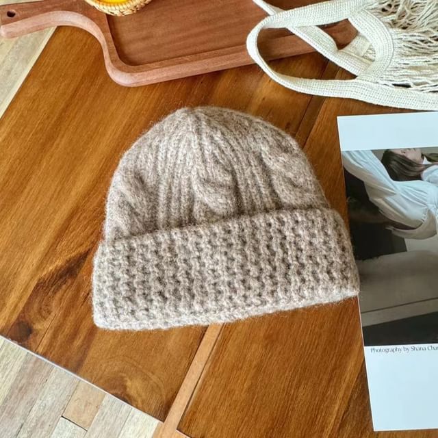 Knit Cable Plain Beanie