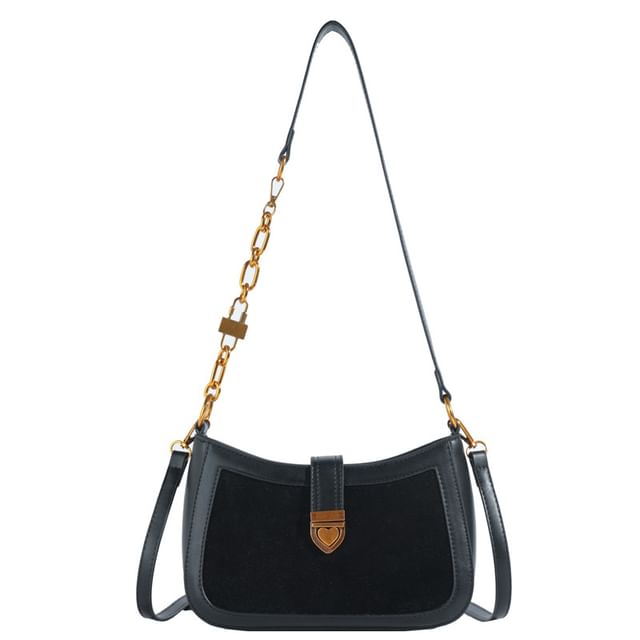 Chain Strap Heart Buckle Crossbody Bag