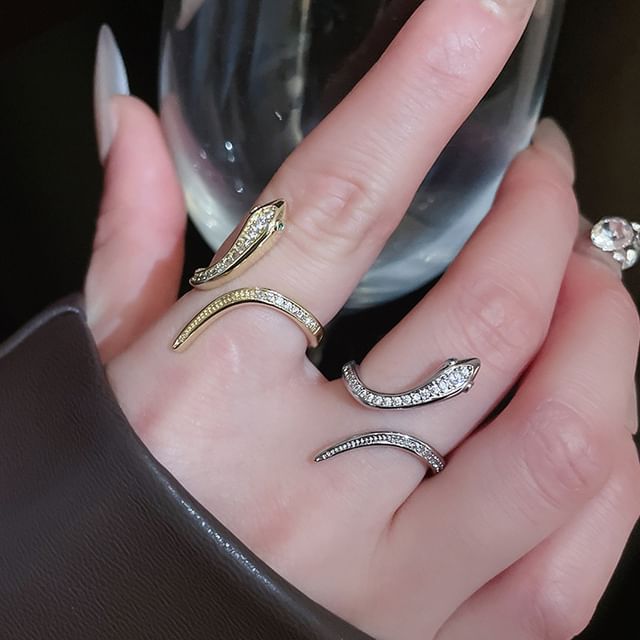 Ring Rhinestone Snake Open