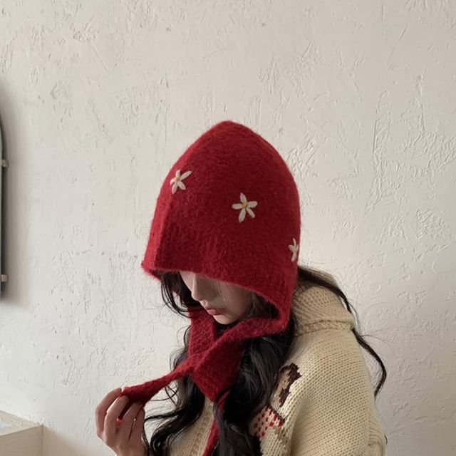 Bonnet Embroidered Knit Hat Floral