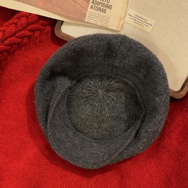 Plain Knit Newsboy Cap