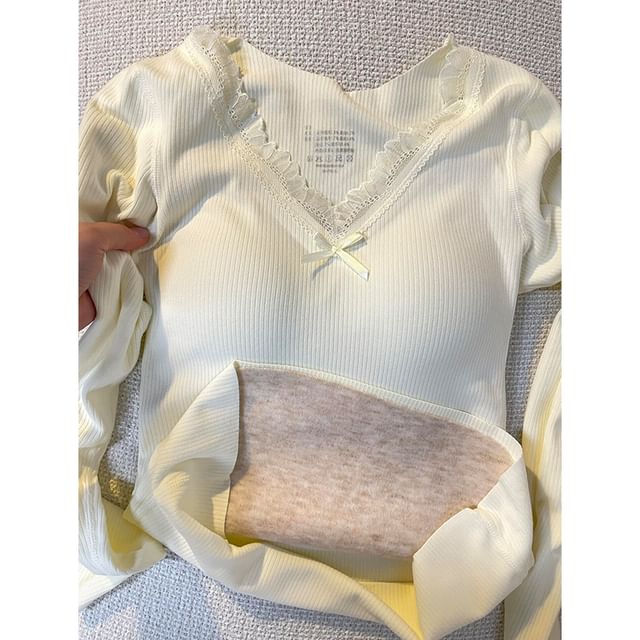 Padded Lace V-Neck Long Sleeve Top