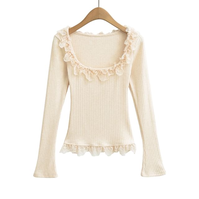 Scoop Neck Lace Crop Tee