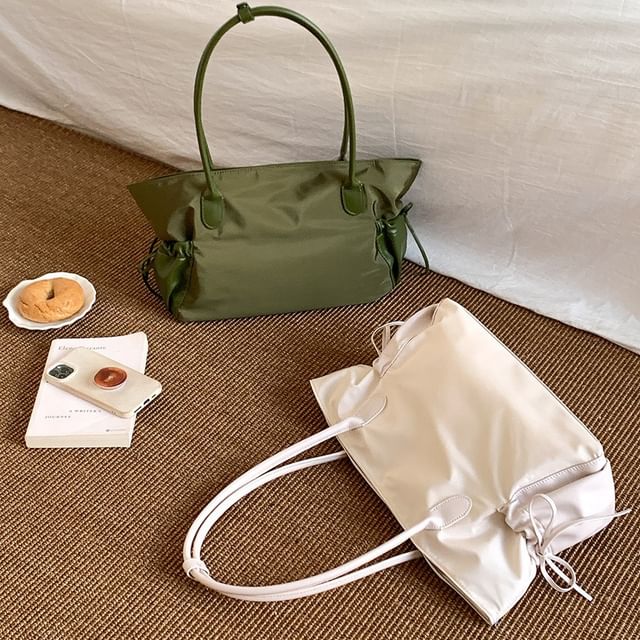 Tote Multi-Pocket Plain Bag