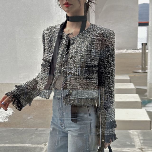 Round Neck Fringed Tweed Crop Button Jacket
