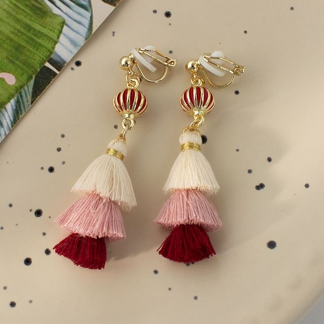 Drop / Earring Tassel Clip-On