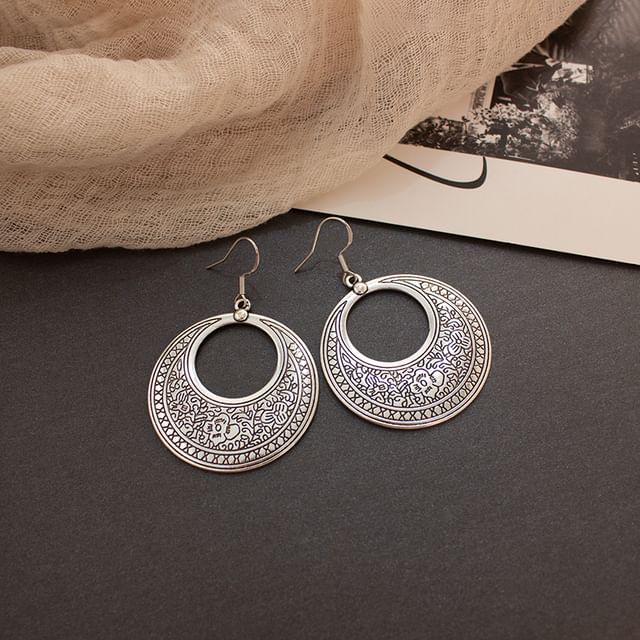 Clip-On / Geometry Drop Earring