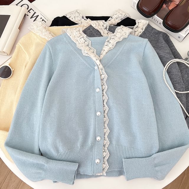 Cropped V-Neck Lace Trim Cardigan