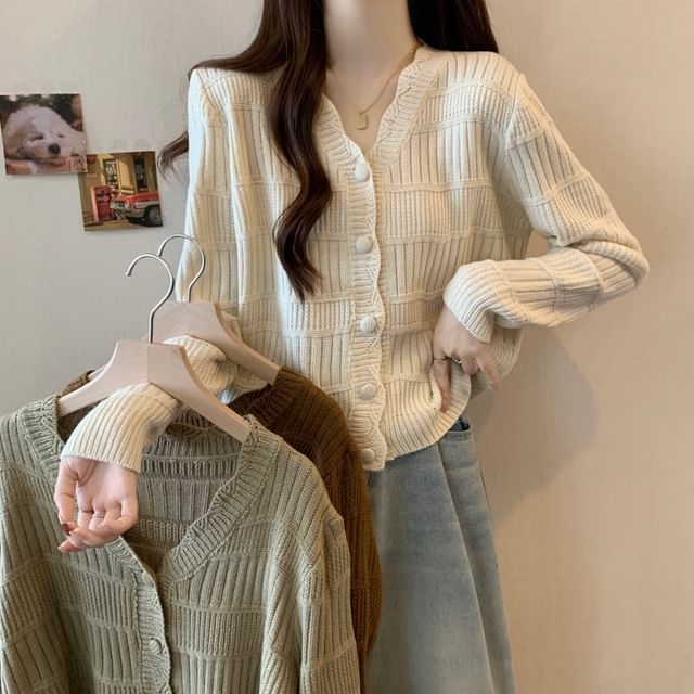 Scallop Trim V-Neck Button Front Plain Cardigan