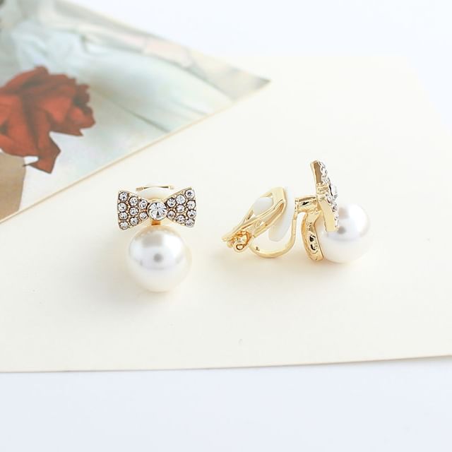 Faux Earring Pearl Bow